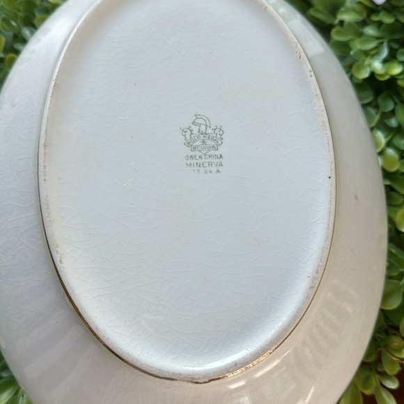 Vintage china “Minerva” covered dish by Gikd Medal st Louis - Picture 8 of 11